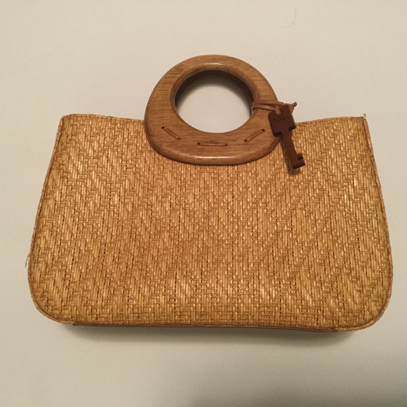 Fossil Handbags - Cute Fossil Woven Wicker Style Tote Purse